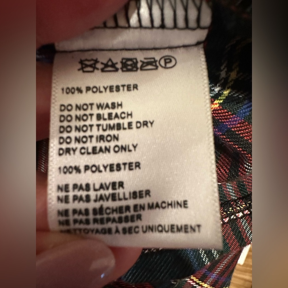 EUC Urban Outfitters Women' plaid pleated skirt. - Picture 8 of 8